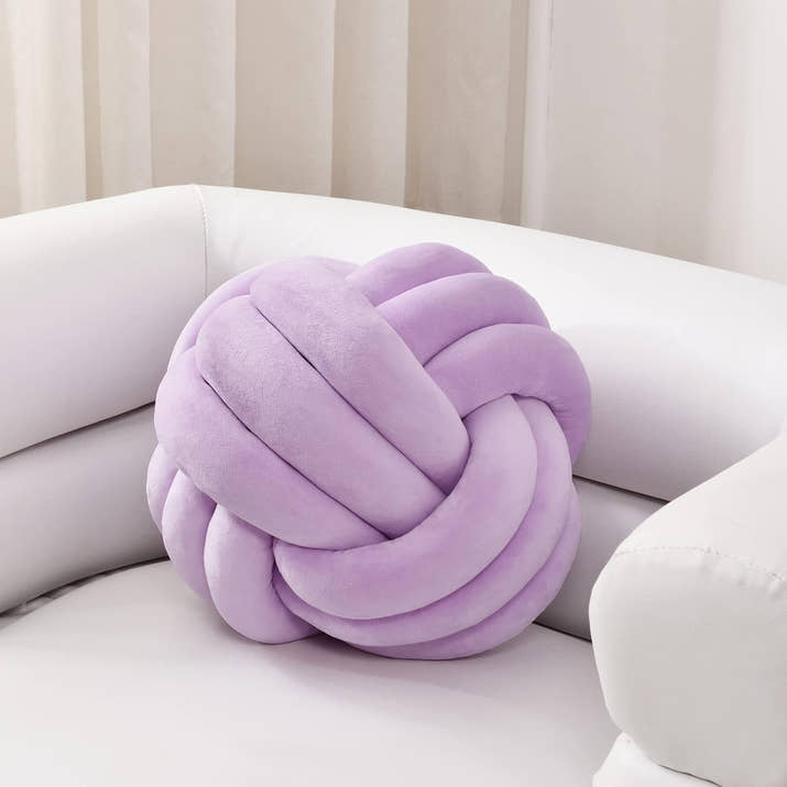 Soft Knot Ball Cushion