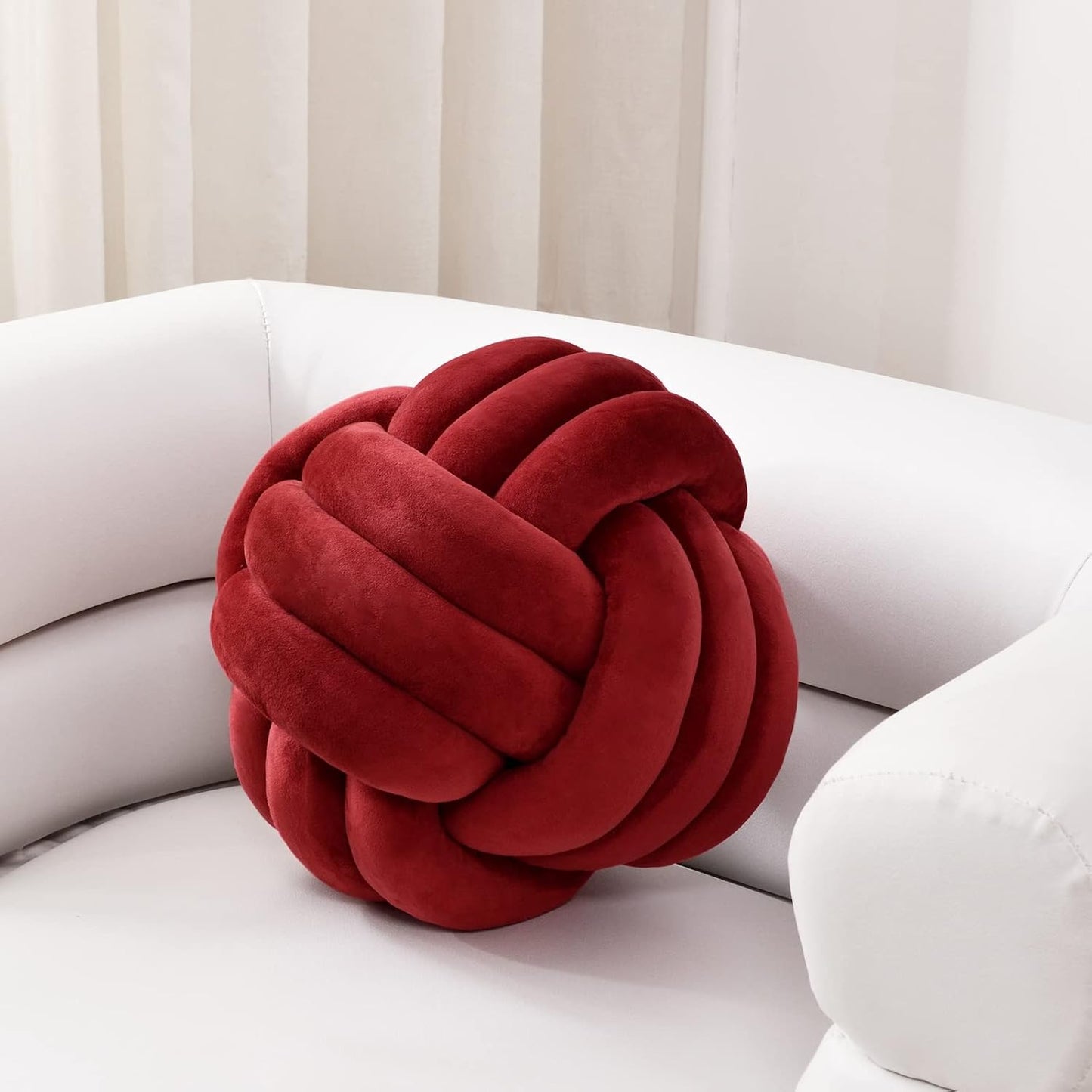 Soft Knot Ball Cushion