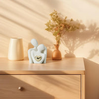 Romantic Couple Statue 