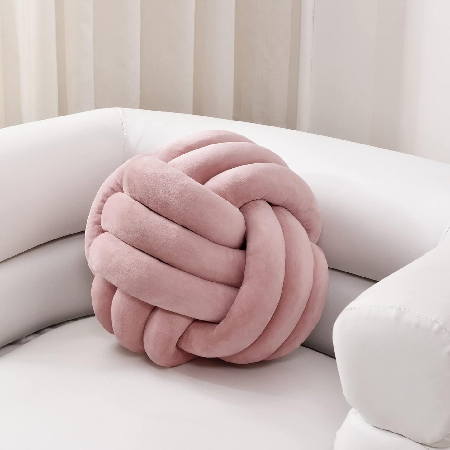 Soft Knot Ball Cushion