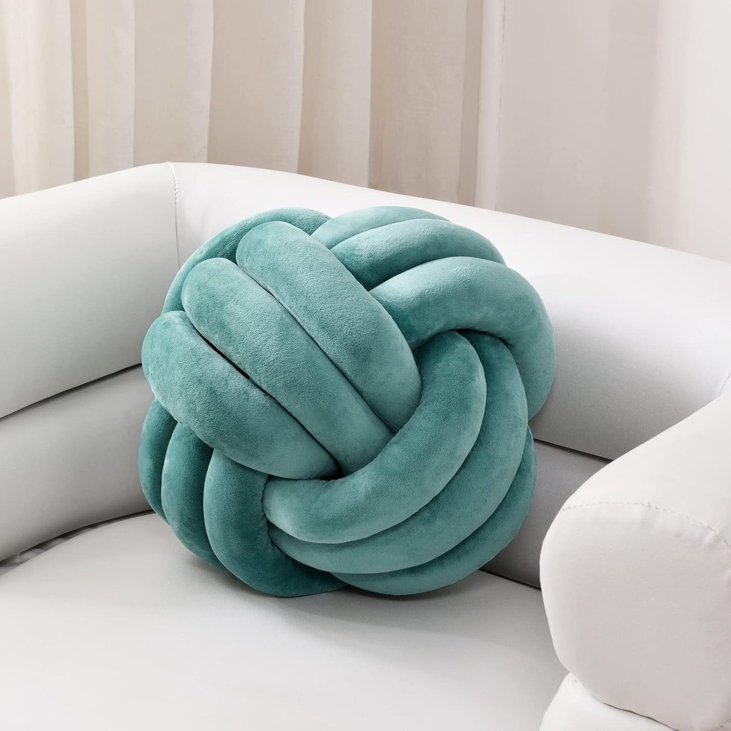 Soft Knot Ball Cushion