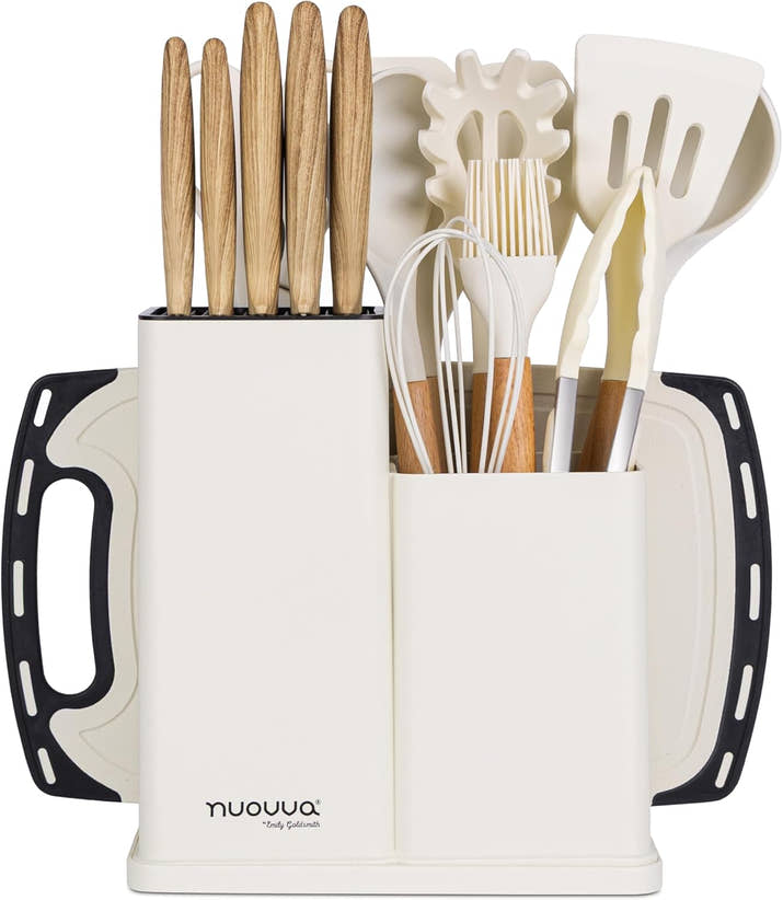Cooking Utensils Set with Chopping Board 